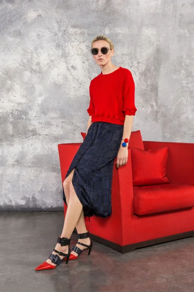 Look 12